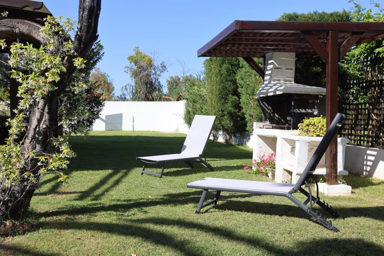 K-Home Villa, Your Enchanting Getaway เปฟโกโฮรี ภายนอก รูปภาพ