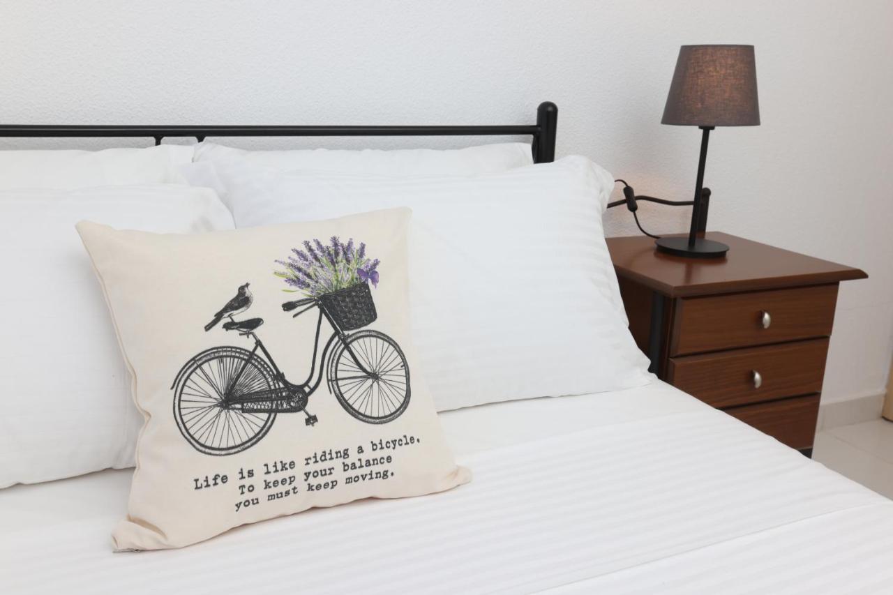 K-Home Villa, Your Enchanting Getaway เปฟโกโฮรี ภายนอก รูปภาพ